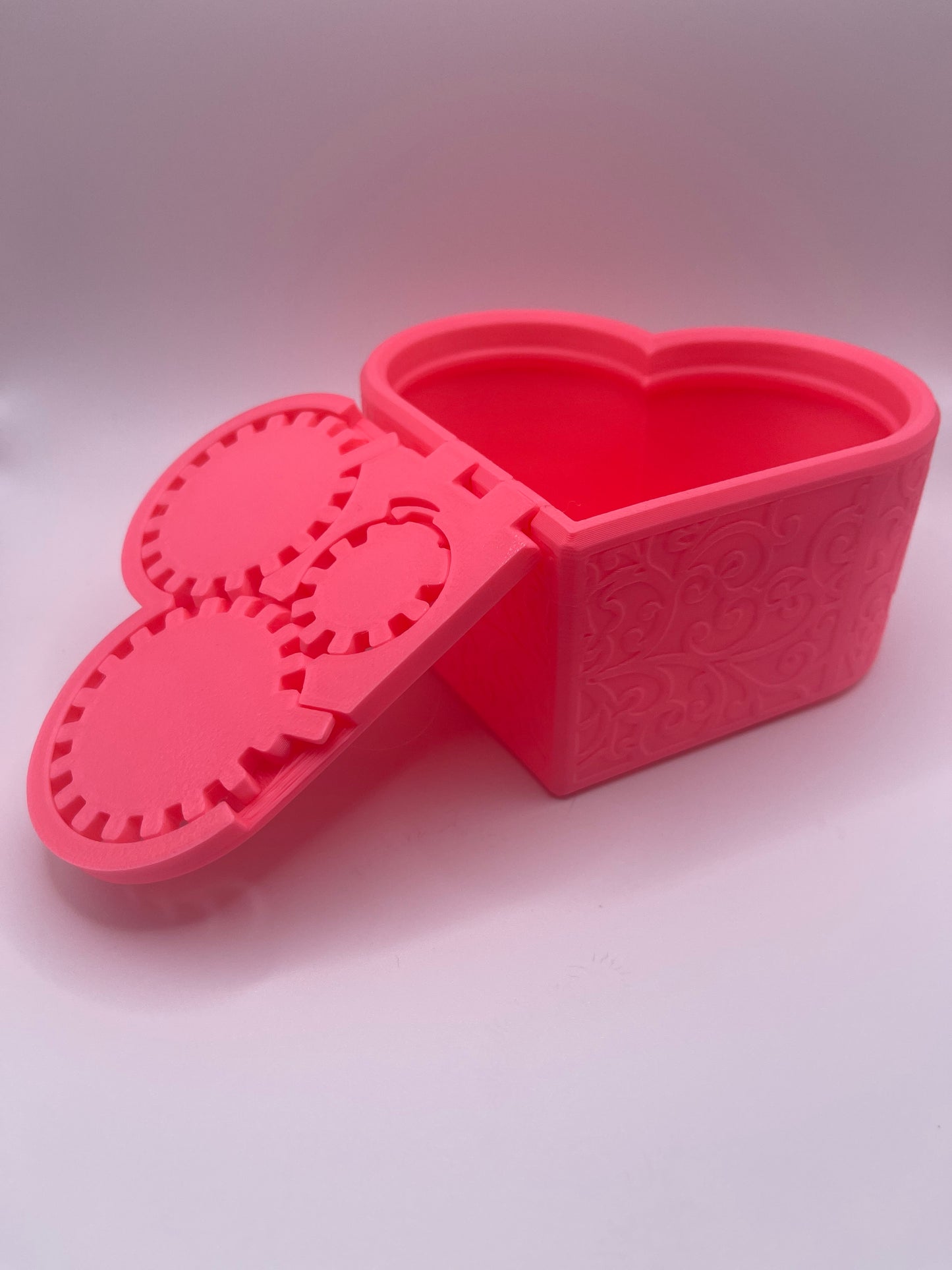 Gear Heart Locking Container and Key / Heart Gift Box